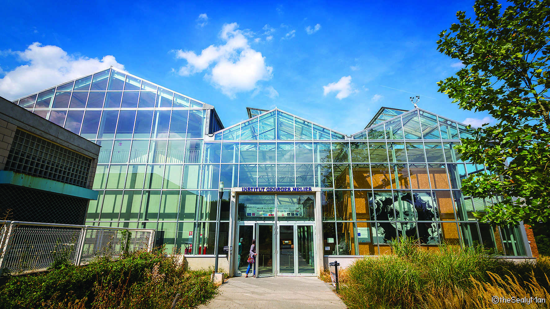 Photo du campus de l'école